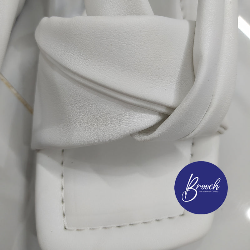 WF-789 White Flat Slippers Twisted Design