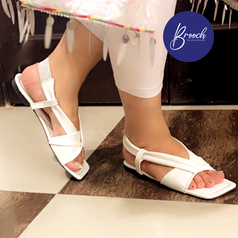 WF-789 White Flat Slippers Twisted Design